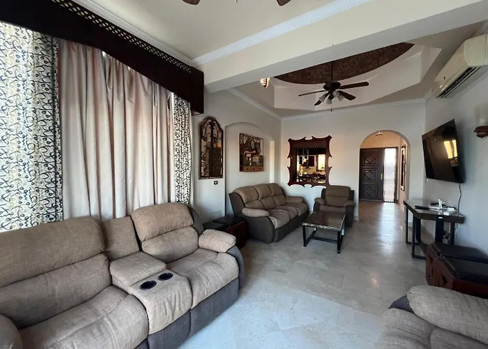 Waterfront Sabina I 4bdr Retreat - Heated Pool Villa
